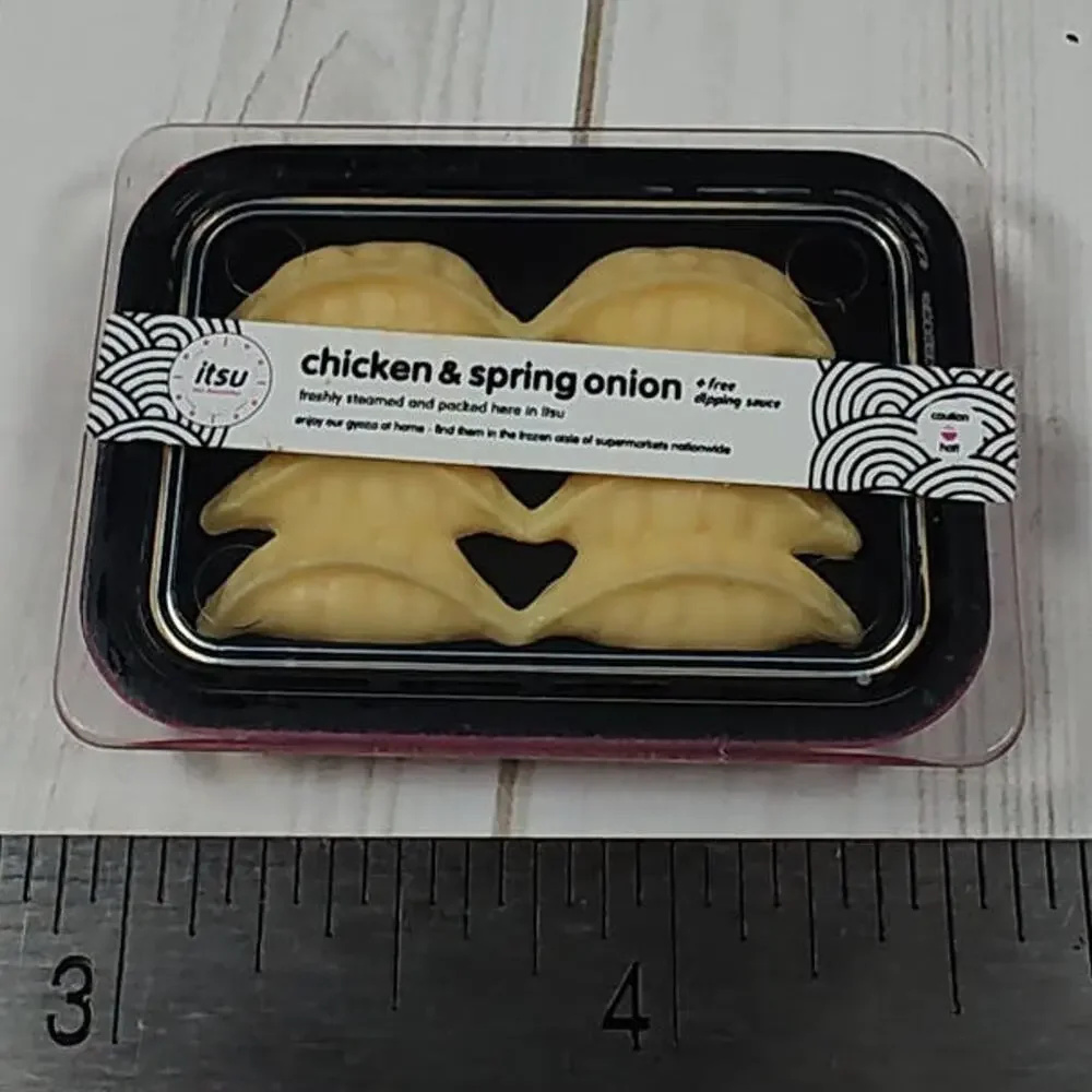 Zuru Mini Brands Foodies Chicken & Spring Onion Gyoza Barbie Doll Fast Foods